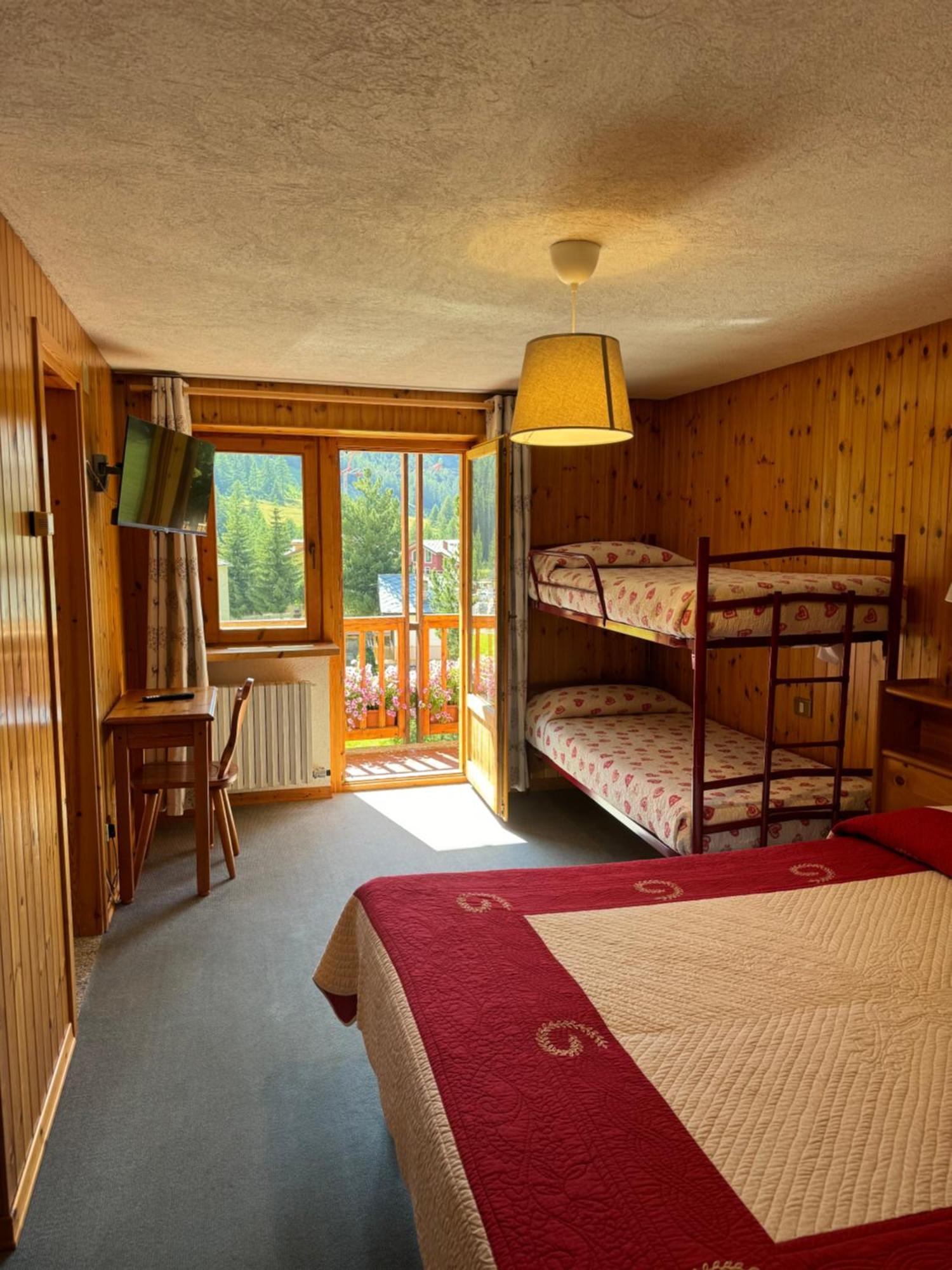 Ondezana Hotel
